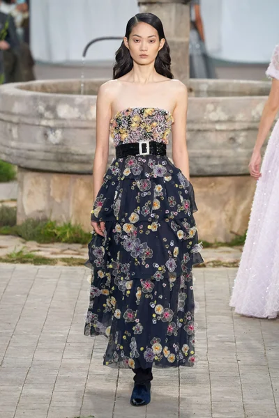 Look 54